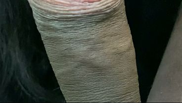 Hermanastra Latina Se Comparte La Cama: Sexo Hardcore y Oral Profunda